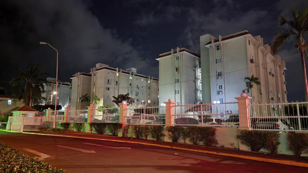 Oaklands Oasis Apartment Kingston Ngoại thất bức ảnh